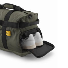 Crash-Baggage_bags_Hard-Weekender_Forest-Green_std_08