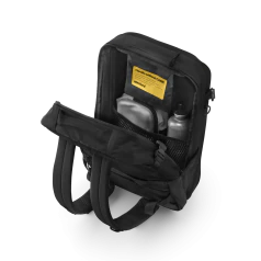 Crash-Baggage_bags_Iconic-Backpack_Black_std_06