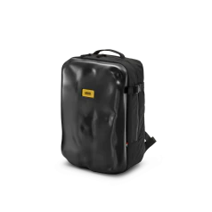 Crash-Baggage_bags_Iconic-Backpack_Black_std_09