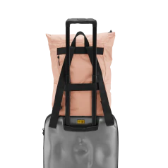 Crash-Baggage_bags_Rucksack_Salmon-Pink_std_06